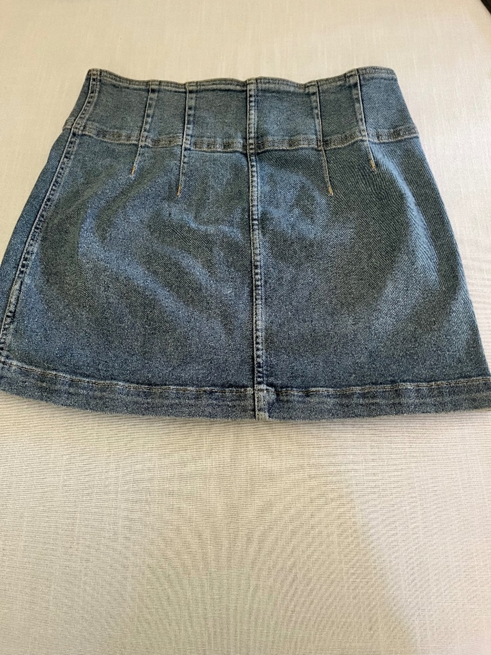 Denham mini skirt front zipper